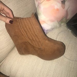 Wedge booties